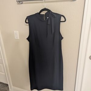 Calvin Klein Elegant Navy Blue Midi Dress